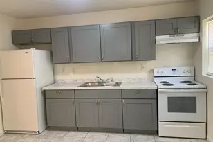 2911 NW 7th St, Pompano Beach, FL 33069 - Photo 6