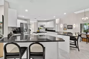 23309 Water Cir, Boca Raton, FL 33486 - Photo 8