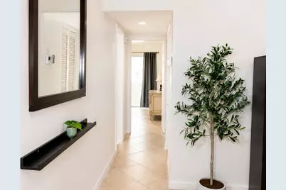 148 Tuscany B #B, Delray Beach, FL 33446 - Photo 2