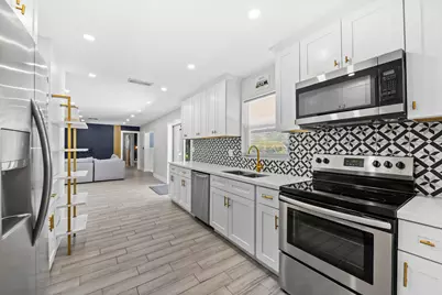1226 SE 14th Street, Deerfield Beach, FL 33441 - Photo 4