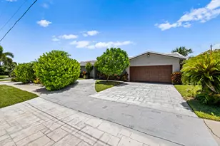 1226 SE 14th St, Deerfield Beach, FL 33441 - Photo 1