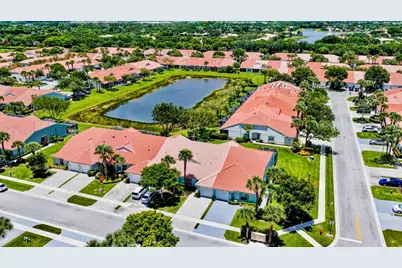 8375 Logia Circle, Boynton Beach, FL 33472 - Photo 4