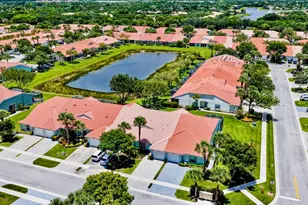 8375 Logia Cir, Boynton Beach, FL 33472 - Photo 4