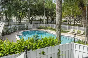 9825 NW 2nd Ct, Plantation, FL 33324 - Photo 32