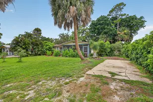 902 SE Ocean Ave, Stuart, FL 34996 - Photo 46