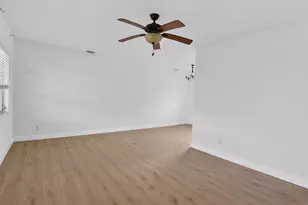 426 NE 7th Ave, Delray Beach, FL 33483 - Photo 6