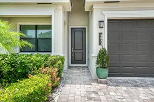6053 Oceanaire Wy, Lake Worth, FL 33467 - Photo 2
