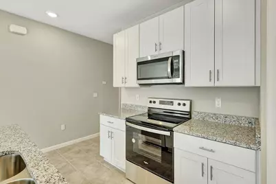 5694 SE Edgewater Circle, Stuart, FL 34997 - Photo 10