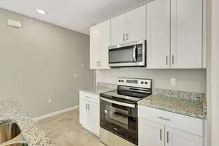 5694 SE Edgewater Cir, Stuart, FL 34997 - Photo 10
