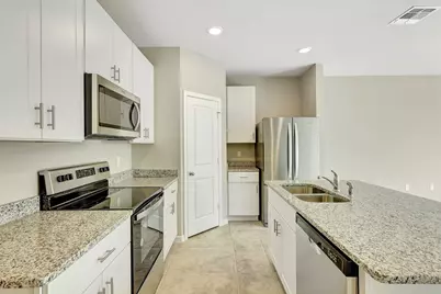 5694 SE Edgewater Circle, Stuart, FL 34997 - Photo 6