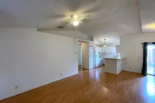 2819 Stoneway Ln, Fort Pierce, FL 34982 - Photo 2