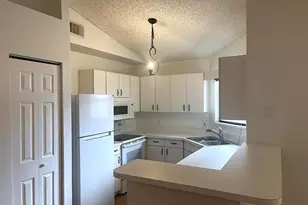 2819 Stoneway Ln, Fort Pierce, FL 34982 - Photo 6