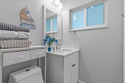 2780 NW 26th Avenue, Oakland Park, FL 33311 - Photo 6