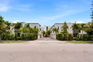432 SE 16th St, Fort Lauderdale, FL 33316 - Photo 1