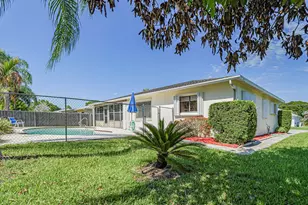 660 26th Ct, Vero Beach, FL 32962 - Photo 2