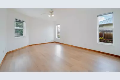 242 SE Duval Avenue SE, Port Saint Lucie, FL 34983 - Photo 6