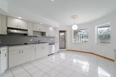 242 SE Duval Avenue SE, Port Saint Lucie, FL 34983 - Photo 16