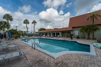 809 W Oakland Park Boulevard #K2, Oakland Park, FL 33311 - Photo 40