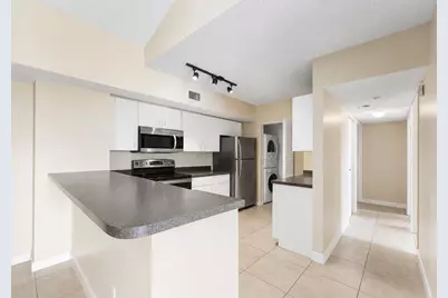 2620 S University Drive #308, Davie, FL 33328 - Photo 4