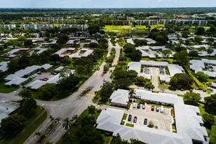 546 Covered Bridge Blvd, Lake Worth, FL 33467 - Photo 26