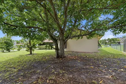 240 Bobwhite Road, Royal Palm Beach, FL 33411 - Photo 36