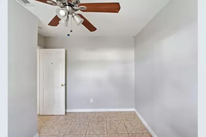 3100 SW 33rd Avenue, West Park, FL 33023 - Photo 10
