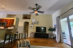 10246 SW 16th Ct, Pembroke Pines, FL 33025 - Photo 16