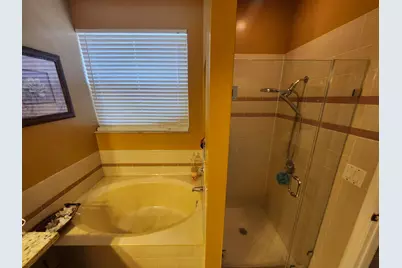 10246 SW 16th Court, Pembroke Pines, FL 33025 - Photo 22