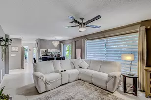 18174 SE Fairview Cir, Tequesta, FL 33469 - Photo 16
