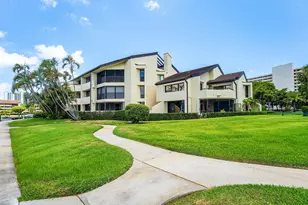 1125 E Marine Way E, North Palm Beach, FL 33408 - Photo 2