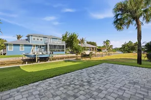 2534 SW Conch Cove Ln, Palm City, FL 34990 - Photo 30