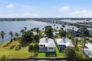 2534 SW Conch Cove Ln, Palm City, FL 34990 - Photo 1