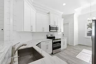 2534 SW Conch Cove Ln, Palm City, FL 34990 - Photo 8