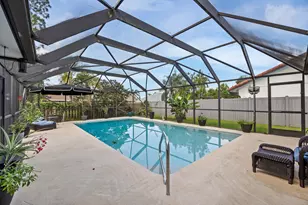 14248 Paddock Dr, Wellington, FL 33414 - Photo 26