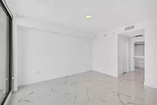 100 E Las Olas Blvd, Fort Lauderdale, FL 33301 - Photo 22