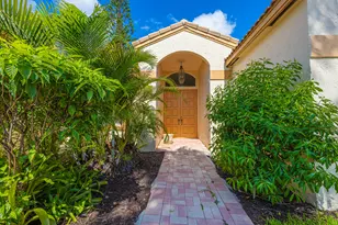 10206 Allamanda Blvd, Palm Beach Gardens, FL 33410 - Photo 2