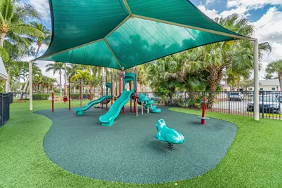 2129 Reston Circle, Royal Palm Beach, FL 33411 - Photo 50