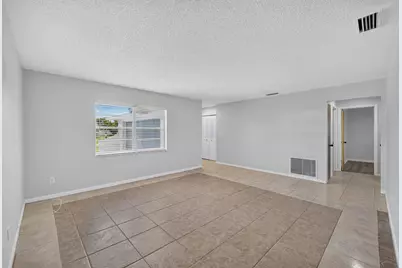 313 SE Atlas Terrace, Port Saint Lucie, FL 34983 - Photo 6