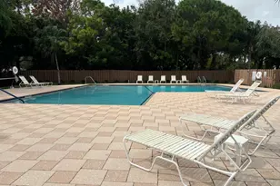 301 Olivewood Pl, Boca Raton, FL 33431 - Photo 24