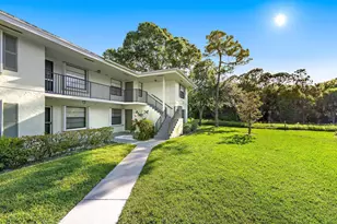 1901 Sabal Ridge Ct, Palm Beach Gardens, FL 33418 - Photo 2