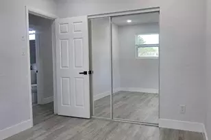 1101 NW 23rd Terrace, Fort Lauderdale, FL 33311 - Photo 20