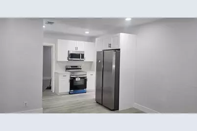 1101 NW 23rd Terrace, Fort Lauderdale, FL 33311 - Photo 4