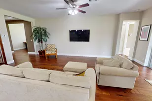 10178 SW Fernwood Ave, Port Saint Lucie, FL 34987 - Photo 8