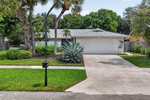 4899 Sugar Pine Dr, Boca Raton, FL 33487 - Photo 52