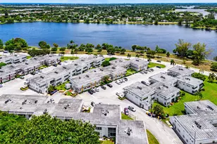 3120 Lake Osborne Dr, Lake Worth Beach, FL 33461 - Photo 32
