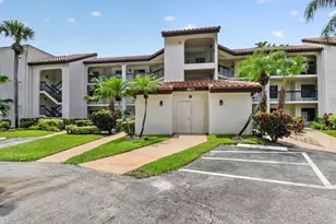 10173 Mangrove Dr, Boynton Beach, FL 33437 - Photo 2