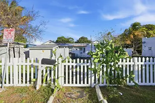 230 SW 14th St, Dania Beach, FL 33004 - Photo 2