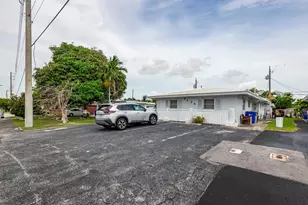 2275 SE 6th St, Pompano Beach, FL 33062 - Photo 30