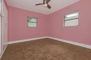 2275 SE 6th St, Pompano Beach, FL 33062 - Photo 18