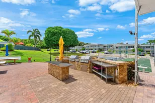 3160 Lake Osborne Dr, Lake Worth Beach, FL 33461 - Photo 22